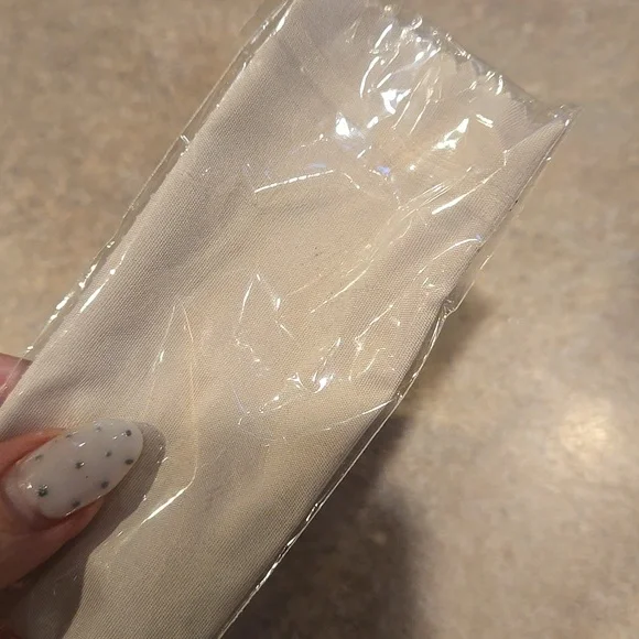 Tory Burch Burnt Orange Reader's Case with Cloth - Picture 5 of 5